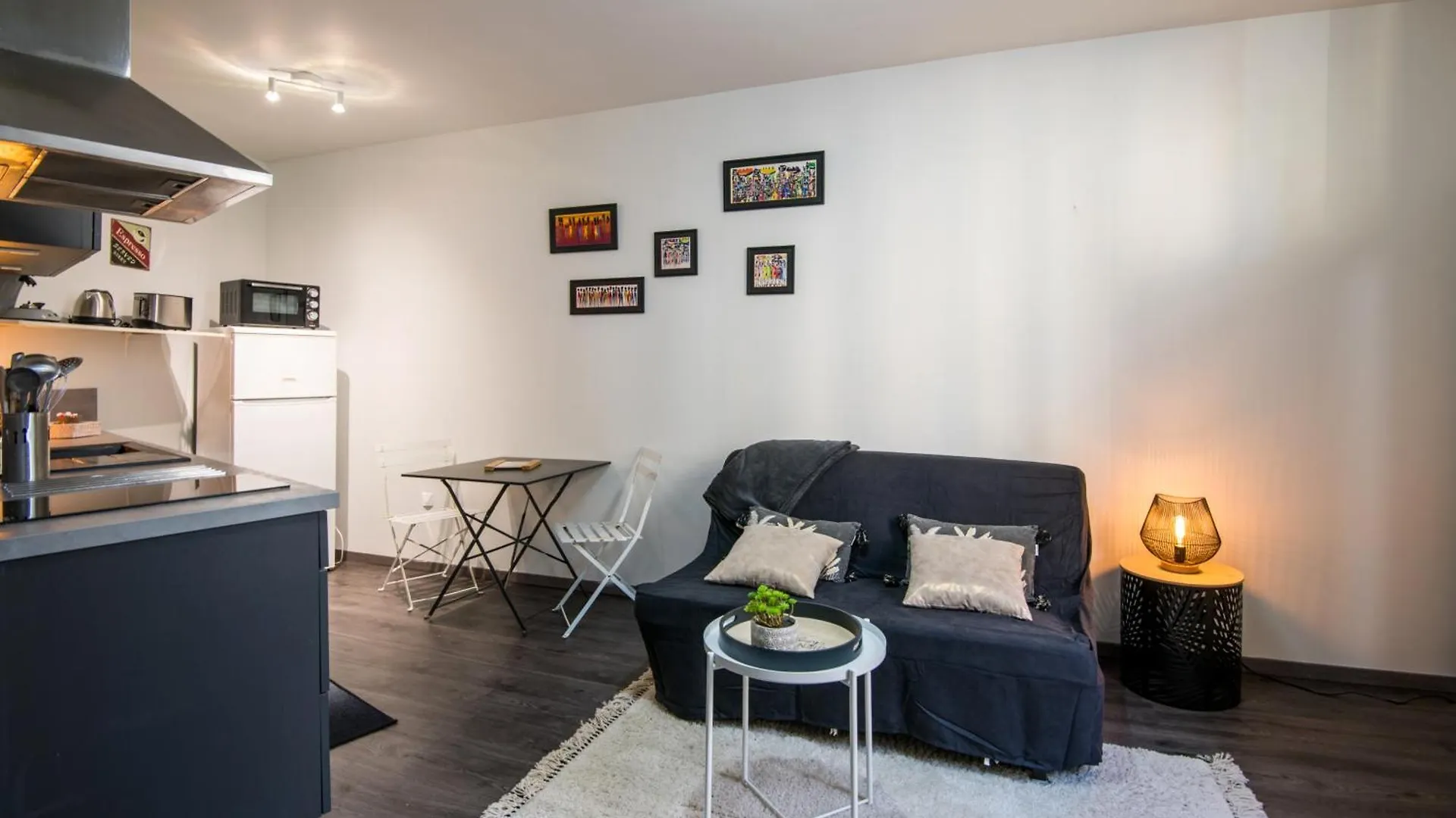 Studio So Rez De Chaussee Centre-Ville Millau 0*,